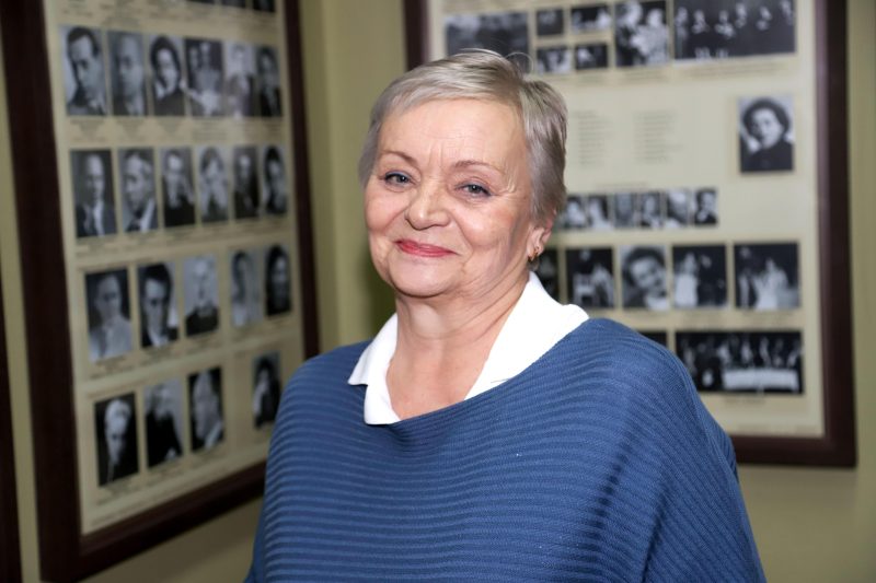 Отчисление из вуза, роль Яринки и профессорство: тернистый путь Валентины Николаенко