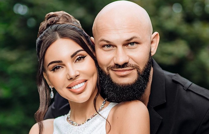 17 лет, 4 детей, миллиарды: почему на самом деле рухнула "идеальная" семья Джигана и Самойловой?