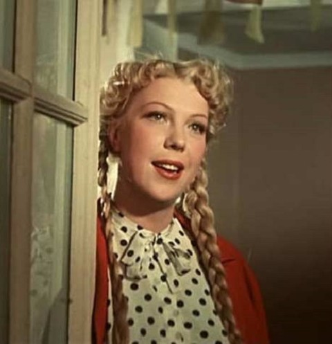 Крысы в доме и нищета: как звезда «Карнавальной ночи» закончила свои дни?