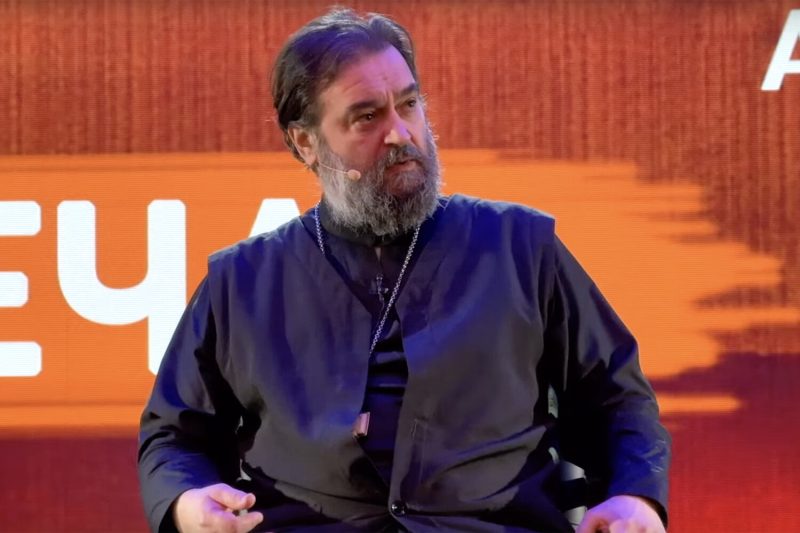 «Женщины виноваты?» РПЦ в центре споров: к чему ведут публичные заявления священников