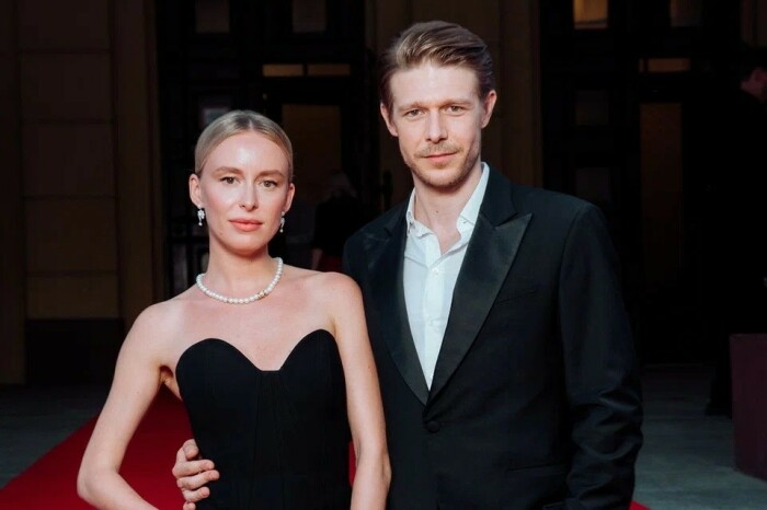 Один раз женат, десять раз влюблен: личная жизнь Никиты Ефремова