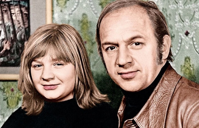 От интерната до предательства, унижения и насмешек над разводом: почему отец Льва Дурова высмеивал свою дочь