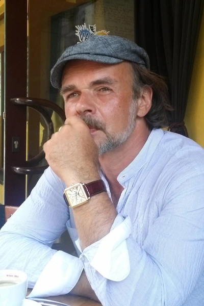 В 2010-м Сергей Стегайлов устроился в Подольский драмтеатр