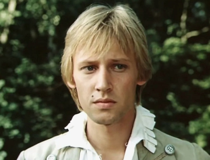 От «Морозко» до «Гардемаринов»: как Изотов, Лановой и Харатьян стали красавцами с помощью грима