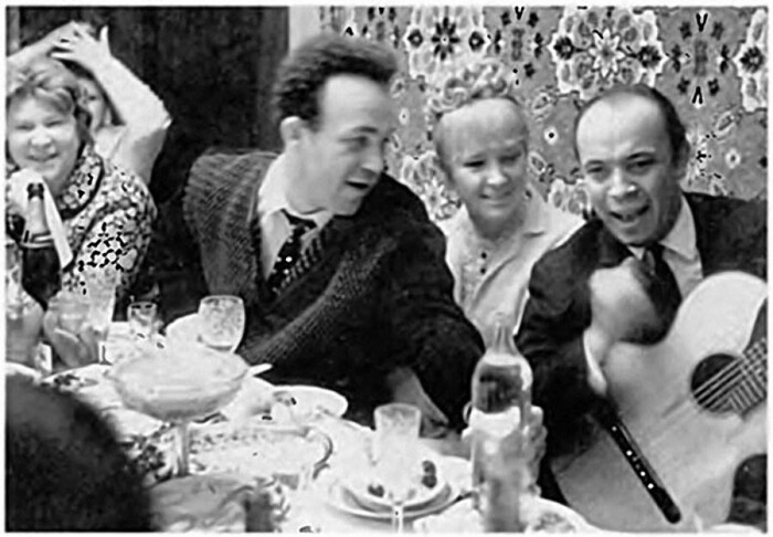 Вы не поверите, как выглядели эти звёзды на своих свадьбах!