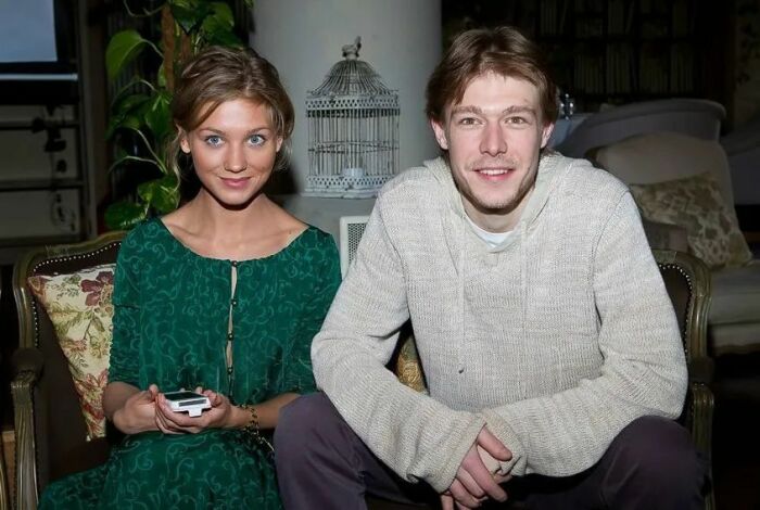 Один раз женат, десять раз влюблен: личная жизнь Никиты Ефремова