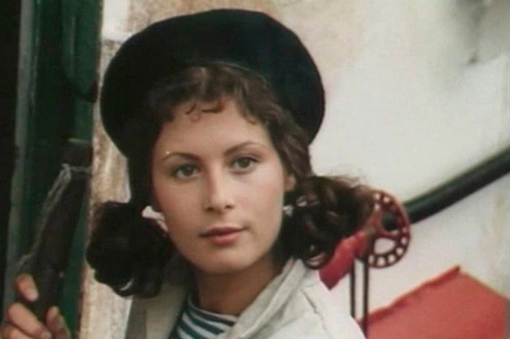 В картине Тонунц сыграла матроса Галю