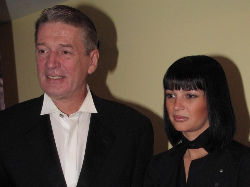 17 лет одиночества: как вдова Абдулова обрела новое счастье и кто покорил её сердце