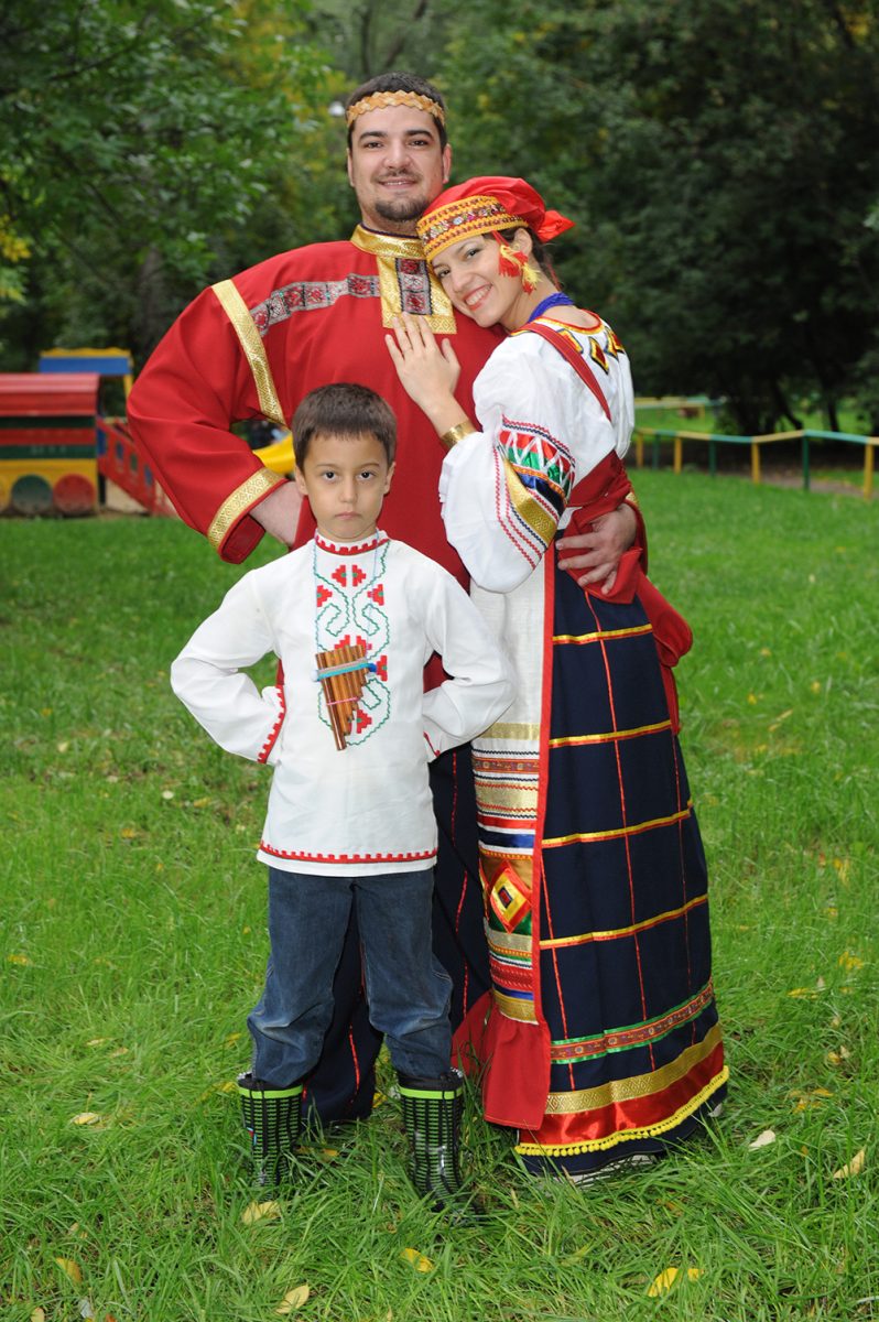 «За стеклом»: слава, деньги, трагедии. Что стало с участниками?