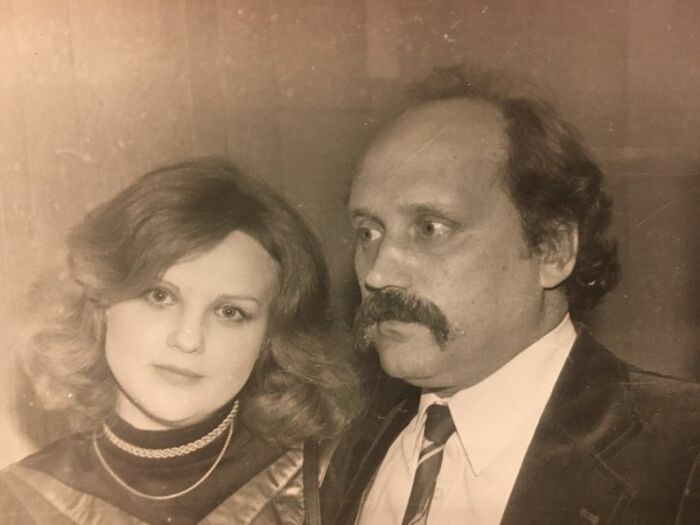 Она развалила легендарные «Песняры»: правда о жене Мулявина, которую ненавидели музыканты