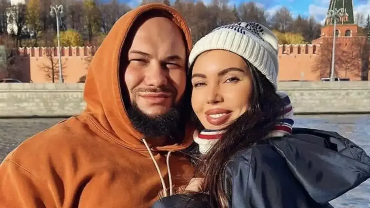 0c21794f0231b6bdc66116fec88223b3-1