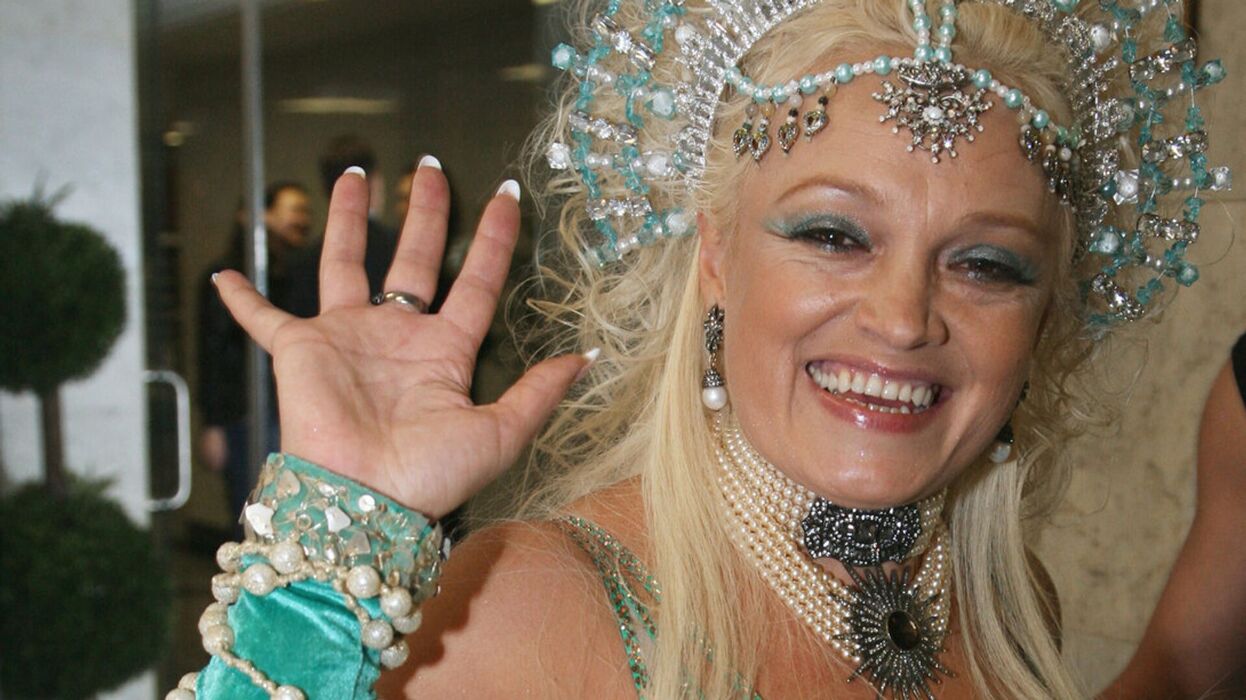 6ee8366ad8568b5fb5dab46b2b082d72