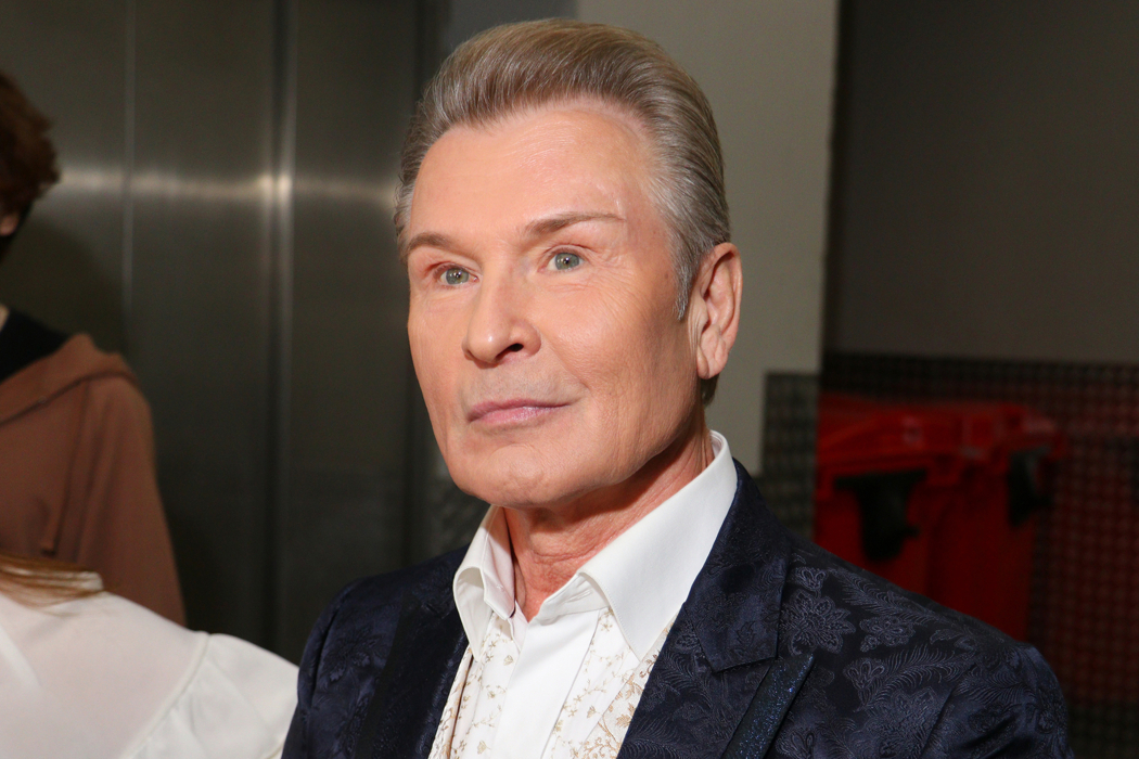 92f60176902c304b33bba6cf8123d694