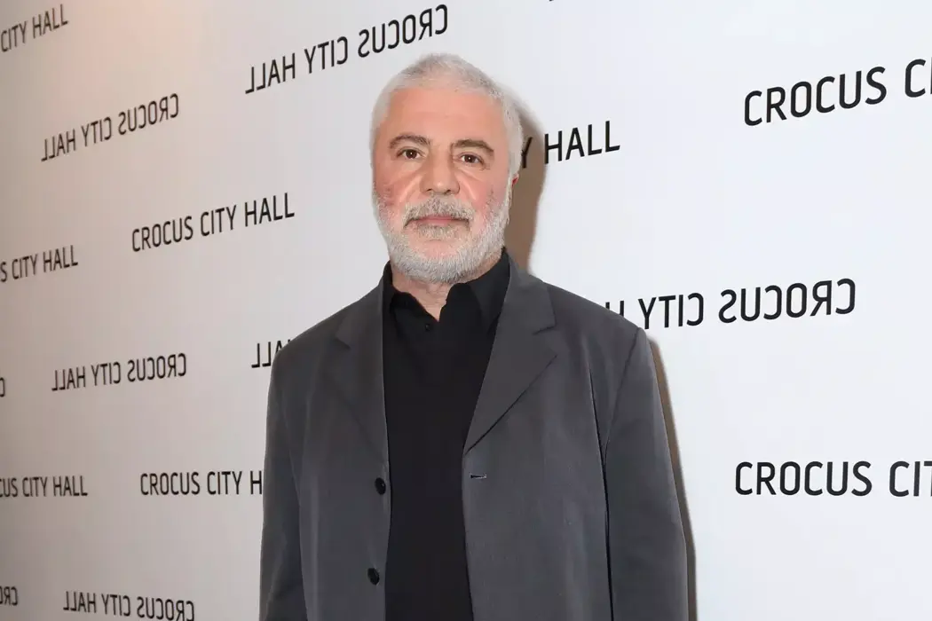 99f2ebecfa86fba09782b36c7f7d892a-1