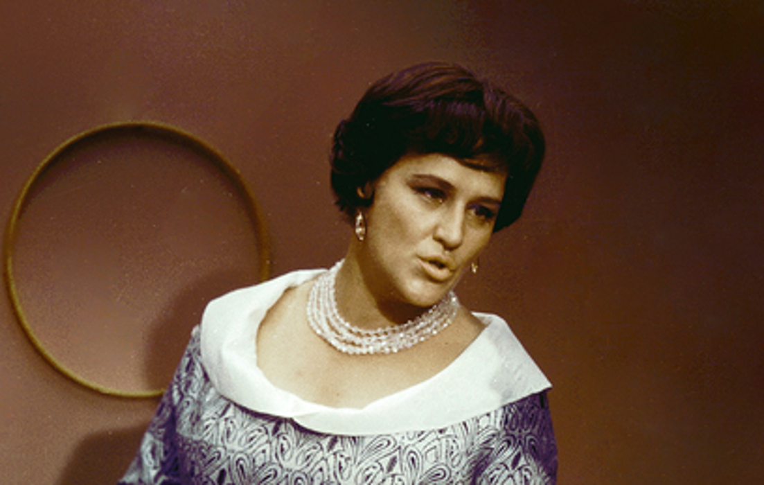 Нонна Мордюкова и Нина Гребешкова в фильме “Бриллиантовая рука”