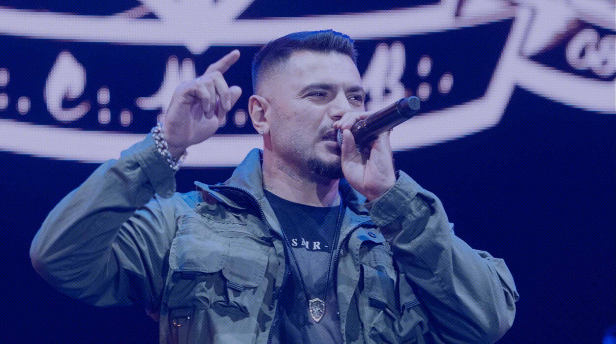 f1d773ffae8d823d7bd3ac69001d506c