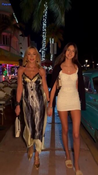 «Клавочка так быстро выросла!»: Кристина Орбакайте показала, как ее дочь Клавдия обогнала маму в росте