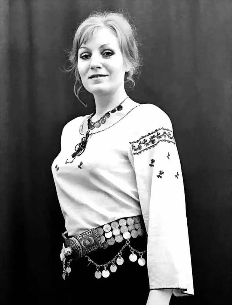 «Я везде чужая»: как “русская” Анна Герман оказалась полькой, чудом выжила в страшной аварии, но умерла от рака в 46 лет