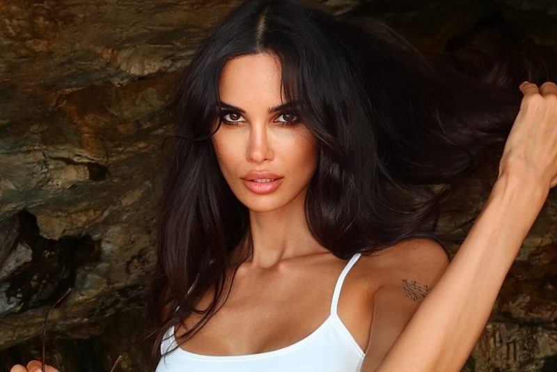 «Я уже не 46, а 52»: Алана Мамаева рассекретила свой вес и рассказала о "болезненном" вопросе