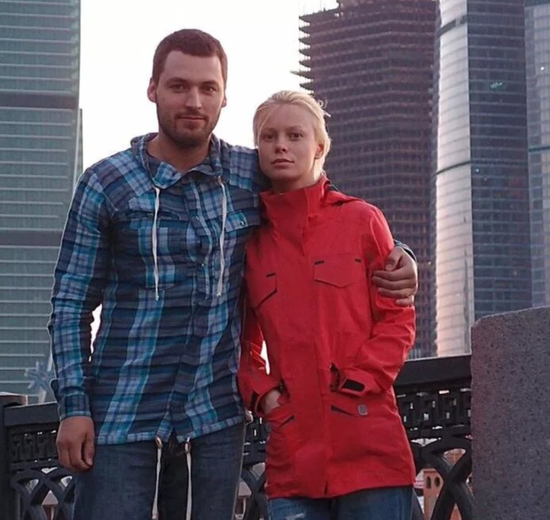 «Ты сама справишься?»: как муж бросил 41-летнюю Евгению Осипову с сыном-диабетиком и молодой любовницей, а она назвала это бумерангом