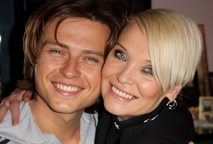 От роковой соблазнительницы до психбольницы: трагедии Светланы Светличной