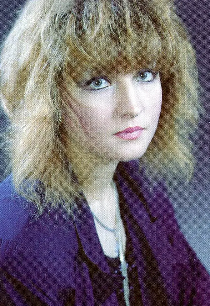 «Она монстр, генерал в юбке!»: как мужья Анастасии, от студента до Юлиана, терпели ее характер и почему певица вышла замуж 9 раз