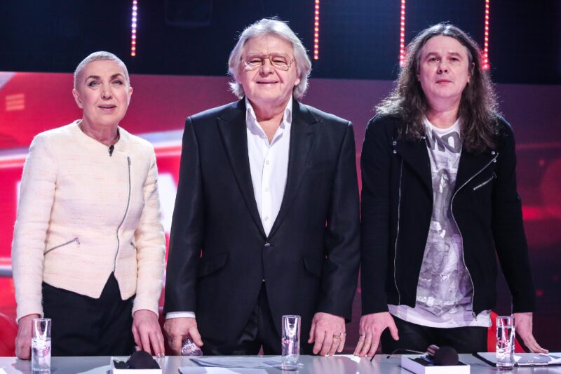 «Я спела не по-оперному, а почти космическим»: почему в 75 лет легендарный голос за кадром так и не стал звездой экрана?