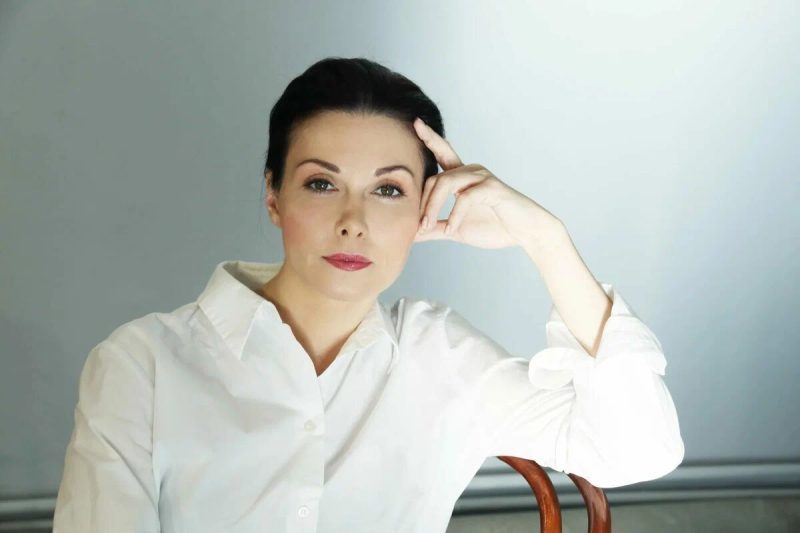 «Он ушел к другой? Я не знаю, к какой!»: кто разрушил брак Александры Урсуляк и Александра Голубева после рождения двух дочерей