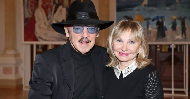 «Она не знала, что я женат»: как 55-летний Газманов добивался любви, а 23-летний Леонтьев нашёл единственную на 53 года