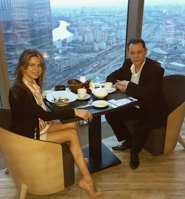 Казаченко: от триумфа к инфаркту через суд с беременной женой или как фанатка разрушила жизнь кумира 90-х