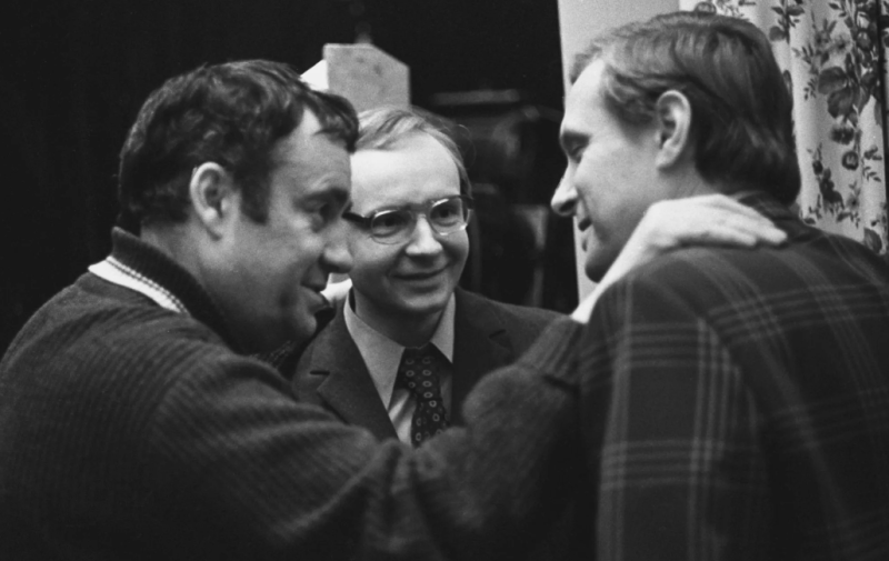 «Там будет множество изменений, которые я не смогу принять»: почему Алиса Фрейндлих так и не посмотрела ремейк «Служебного романа»