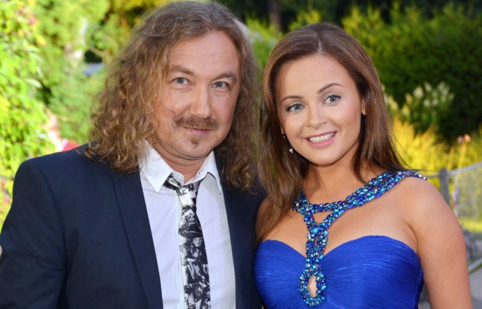 «Инфаркт, пьянка — выжала из пожилого мужа всё»: за что критикуют молодую жену Николаева