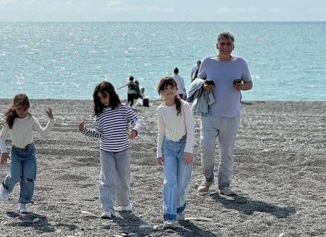 «Не набивал карманы»: на что жил Юрий Николаев и почему оставил дом племянникам, а не жене