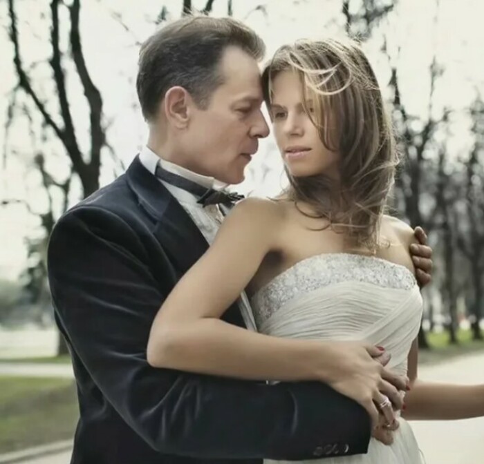 Казаченко: от триумфа к инфаркту через суд с беременной женой или как фанатка разрушила жизнь кумира 90-х