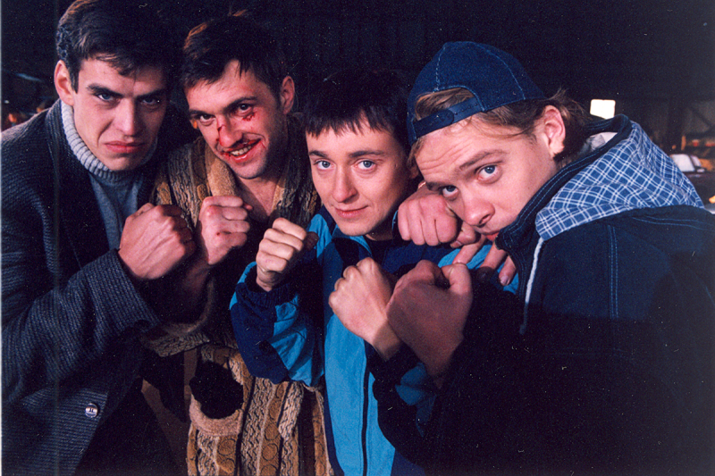 «Крышу просто снесло»: как роковая встреча изменила жизнь Сергея Безрукова, и кто подарил ему троих детей вместо жены