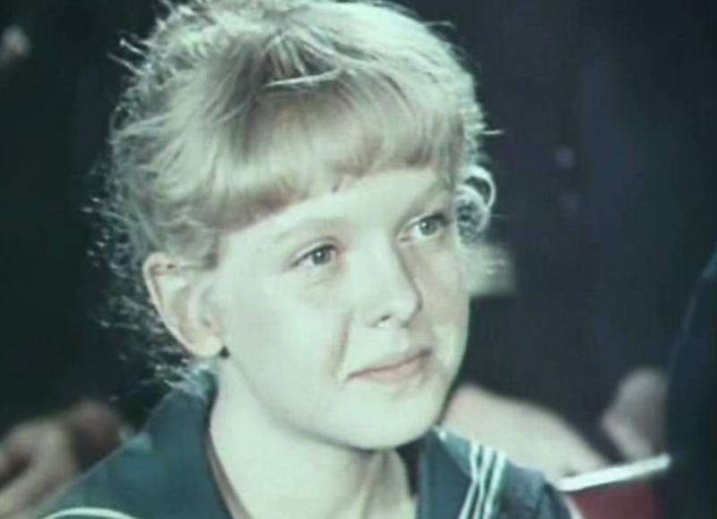 «Алиса Селезнева» из будущего: почему эти звезды бросили кино, когда были на пике славы?