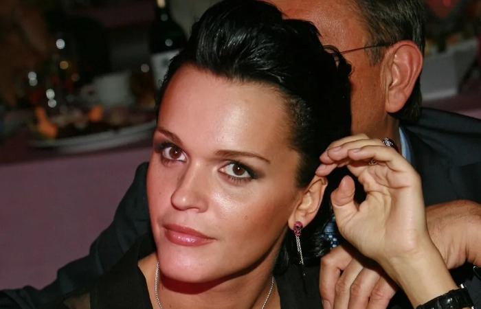 «Она ушла от него к молодому»: почему 43-летняя Слава судилась с ТВ и лечится от «биполярки»