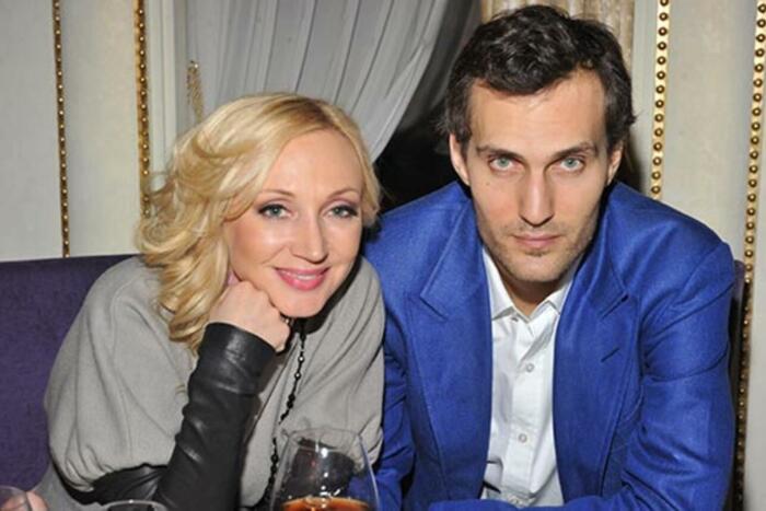 «Абсолютно всё, даже собственное мнение»: как 53-летняя Кристина Орбакайте потеряла 100 млн и столкнулась с отменой концертов