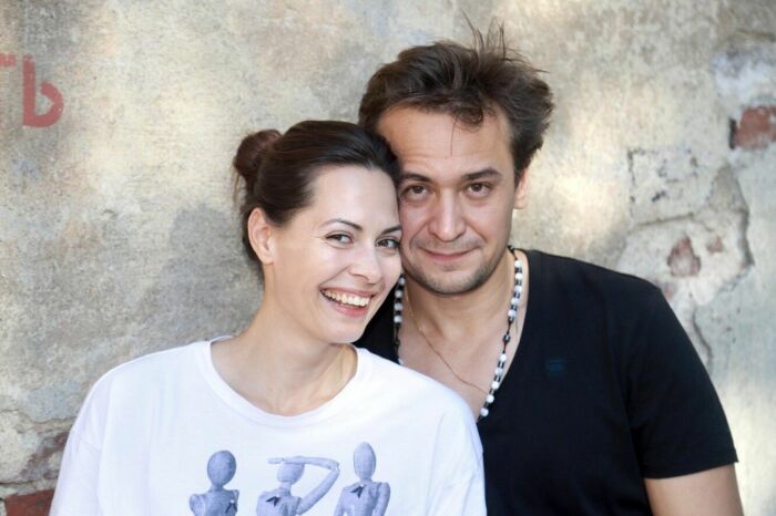 Скандал с фото, жена и её подруга: действительно ли Жандаров нашёл своё счастье