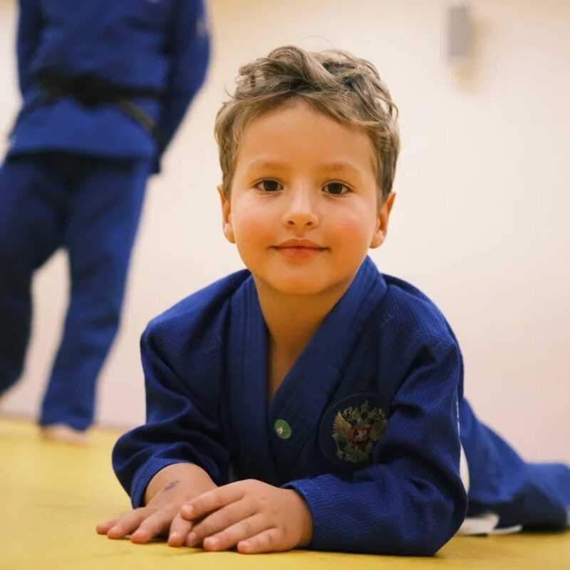 «Копия отца!»: как спустя 4 года выглядит сын Кэти Топурии от бизнесмена-дипломата