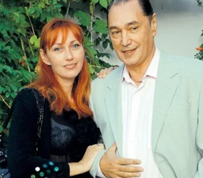 «Тяжело было только первые сорок лет»: как Ихтиандр Коренев пронес любовь к одной женщине через 60 лет брака и осаду фанаток