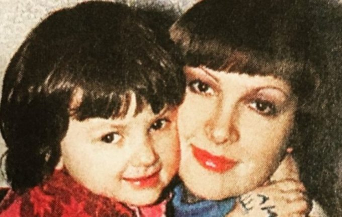 «Дурак! Кто же о таком рассказывает!»: почему Мария Порошина после пяти детей осталась одна, но не сломалась