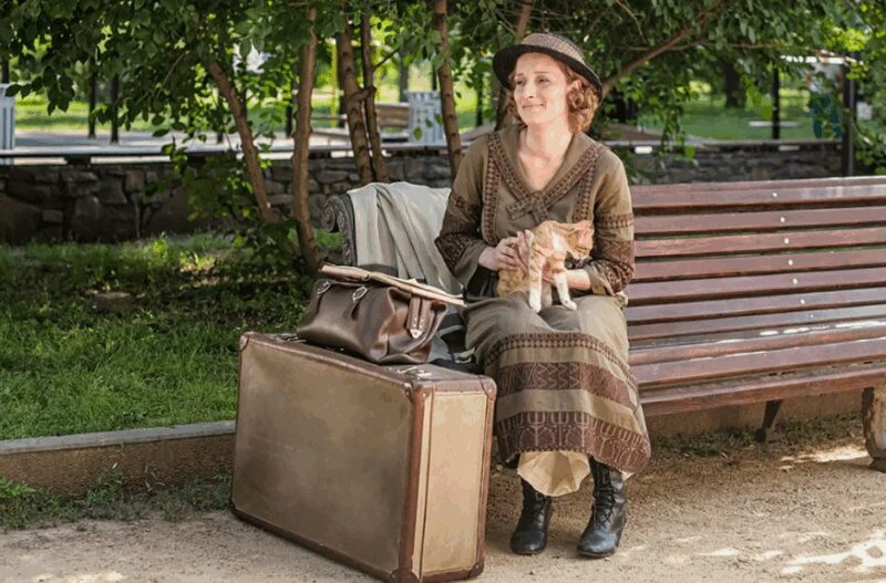 «Мне казалось, я недостойна родителей»: как дочь Любови Полищук, сыгравшая Раневскую, прошла через боль развода и нашла счастье спустя 23 года