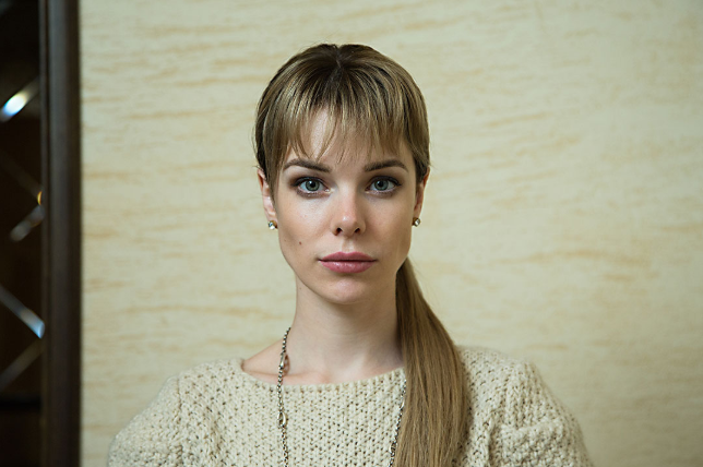 «Он был настоящим красавцем, но не обращал внимания»: что скрывает 36-летняя Анна Старшенбаум, дважды предавшая знаменитого актера