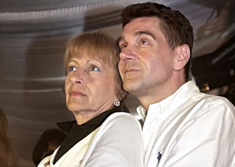 «А вы кто такой?»: трагедия Сергея Маковецкого и его жены, которая после 40 лет брака перестала его узнавать