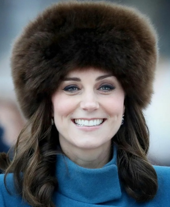 Не давать автографы и не показывать любовь на публике: что еще запрещено Кейт Миддлтон