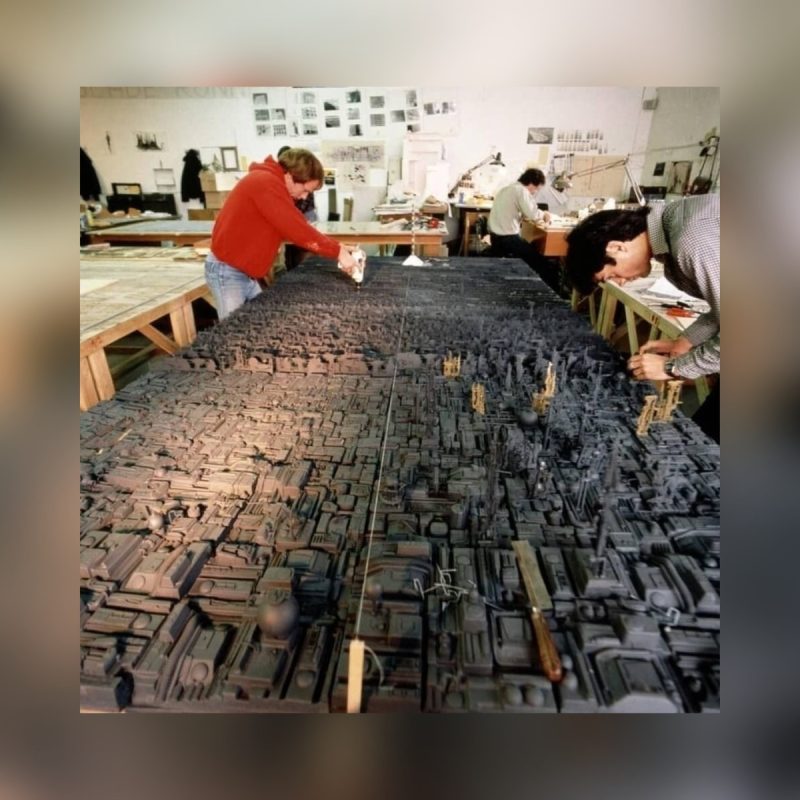 «Он обнимал дракона!»: чем на самом деле занимаются Джокер и Гарри Поттер за кадром?