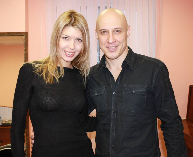 «Она не знала, что я женат»: как 55-летний Газманов добивался любви, а 23-летний Леонтьев нашёл единственную на 53 года