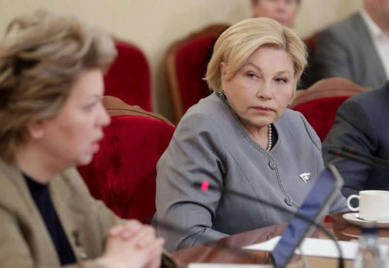 Актриса из «А зори здесь тихие» выбрала политику: от Лизы Бричкиной до Госдумы