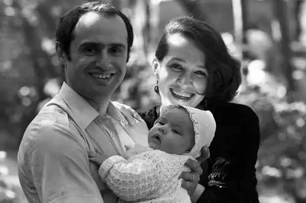 «Он от своего не отступится!»: почему олимпийская чемпионка Линичук решилась на развод после 32 лет брака и раздела 49 миллионов